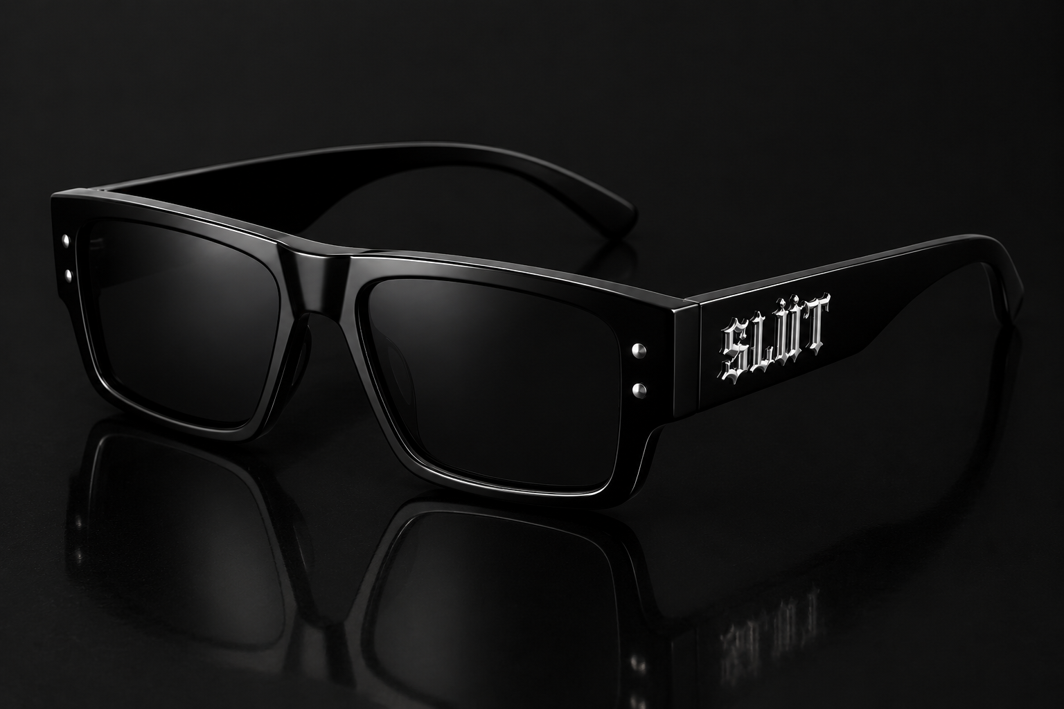 SLÜT Black Square Sunglasses